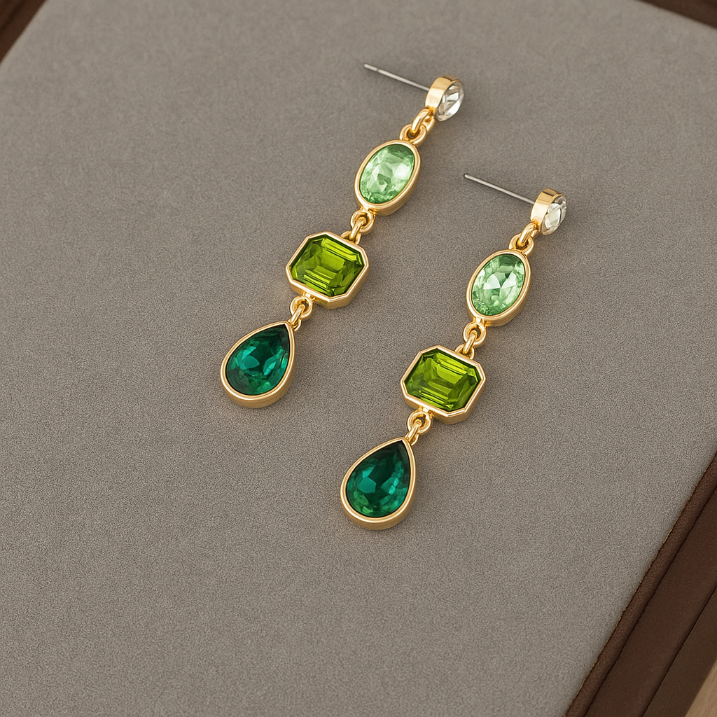 Kona | Earrings with Green Gemstones