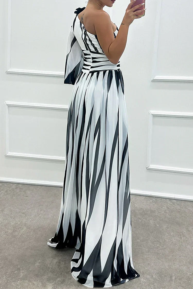 Shiloh - Elegant one-shoulder striped long dress