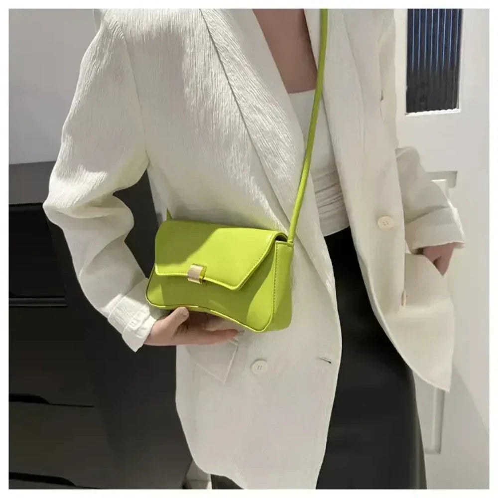 Daphne | Crossbody Bag in Vintage Charm