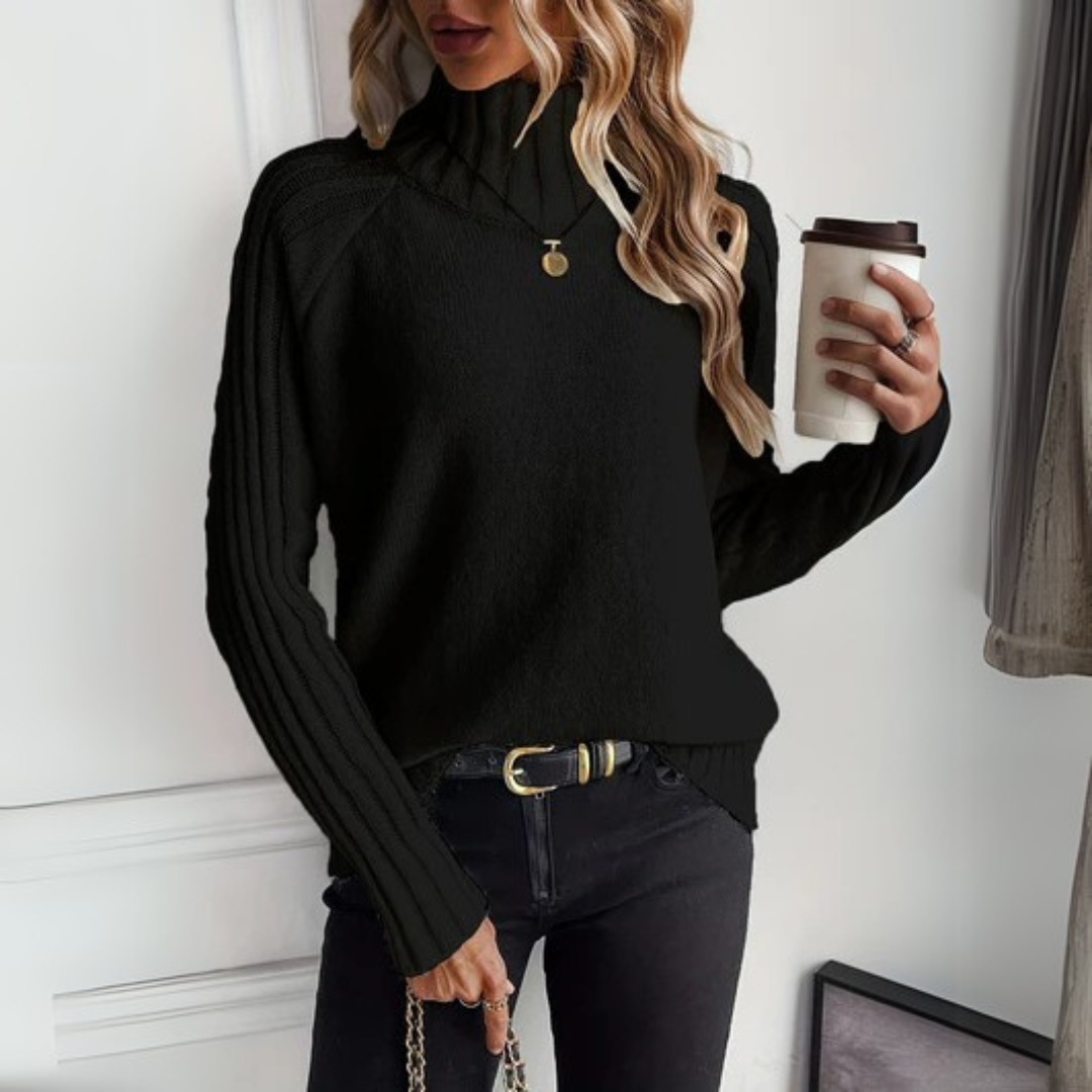 Hannah - Elegant and Comfortable Sweater