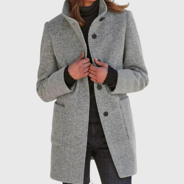 Jayda – Timeless Elegant Coat