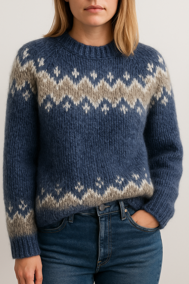 Elodie - Warm Winter Sweater