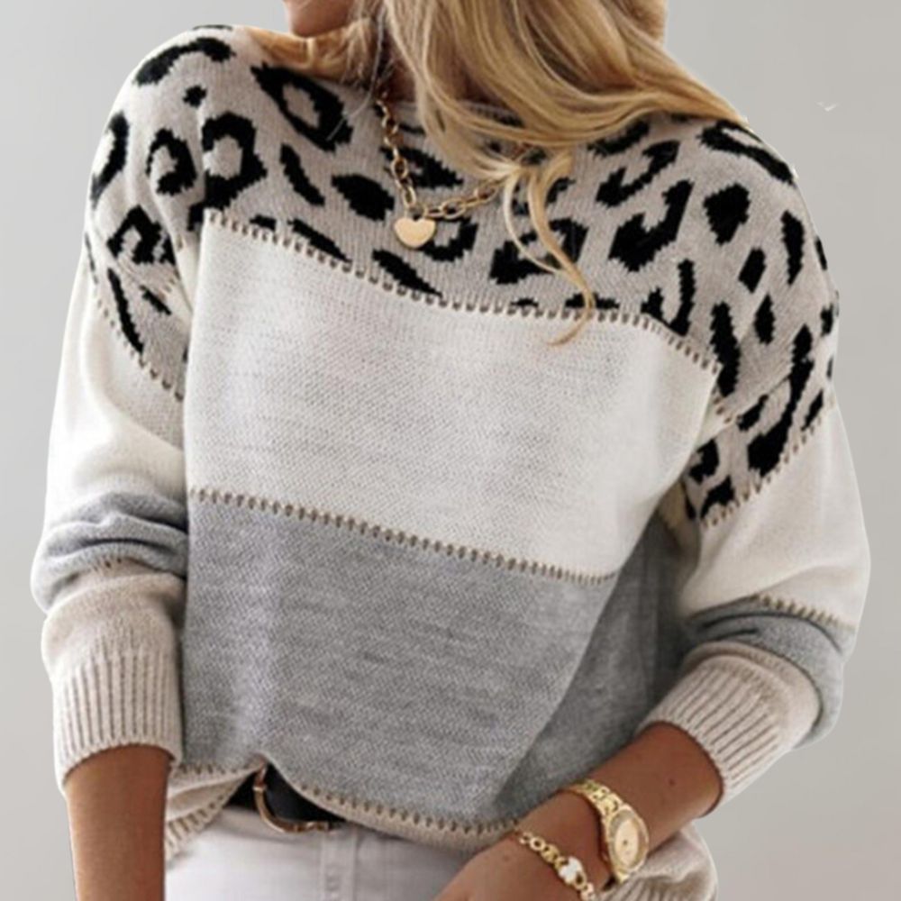 Kailey – Cozy Leopard Print Sweater