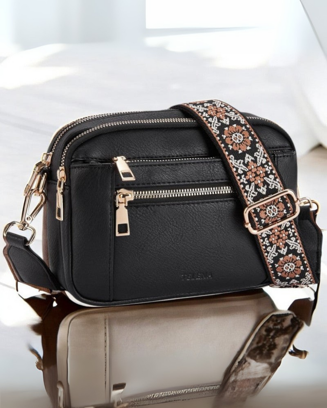 Camela - Timeless Shoulder Bag