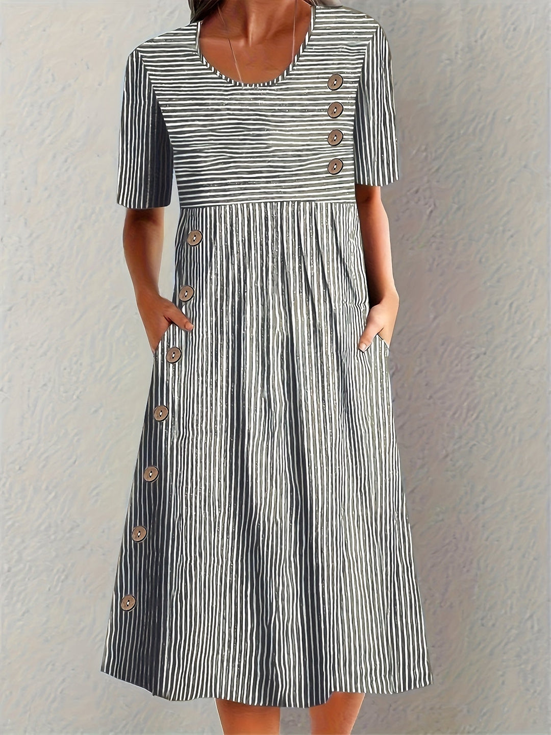 Alexa – Timeless Summer Stripe Dress