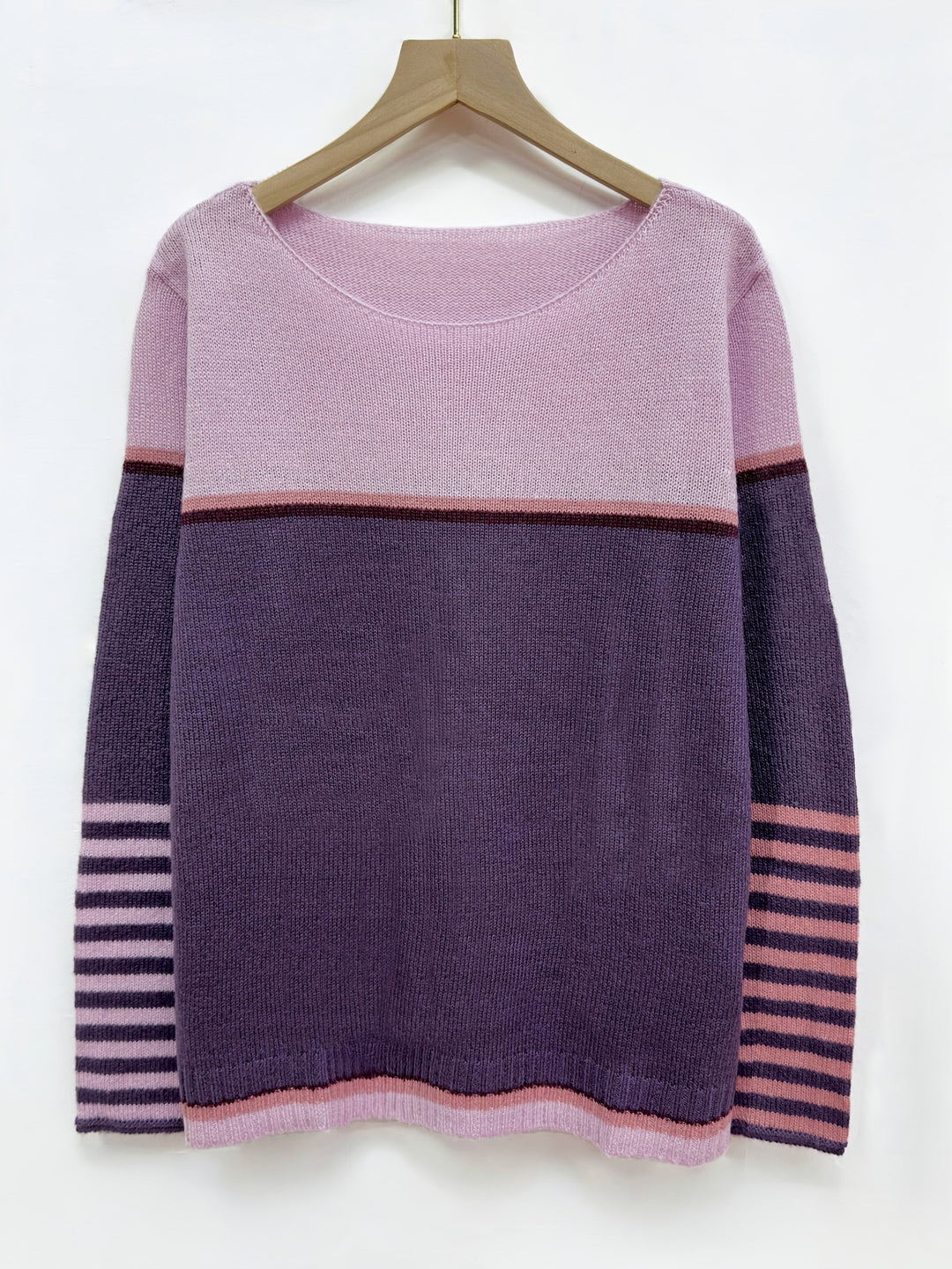 Catherine – Classic Striped Sweater
