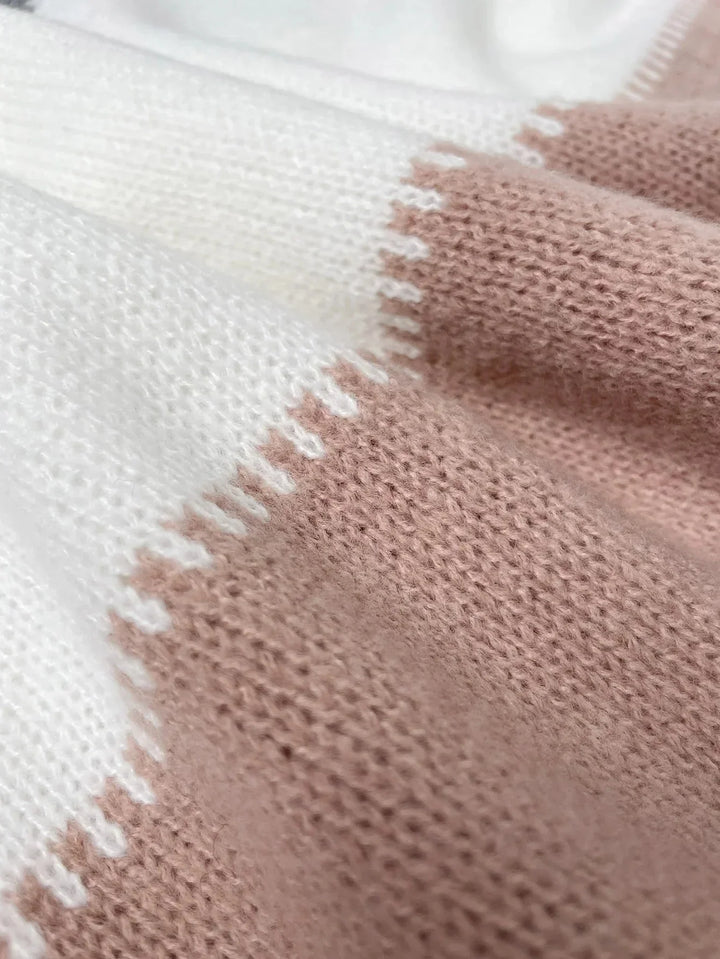 Chelsea - Stylish Leopard Sweater