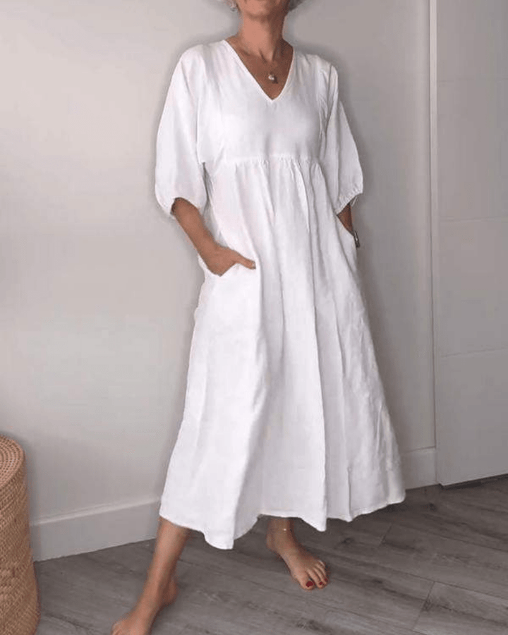 Nova – Timeless V-Neck Maxi Dress