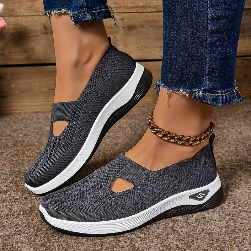 CloudWalk™ - Comfortable Shoes for Walking