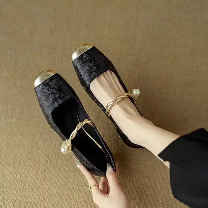 Zita - Leather Mary Janes - Comfort and Style for Every Occasion