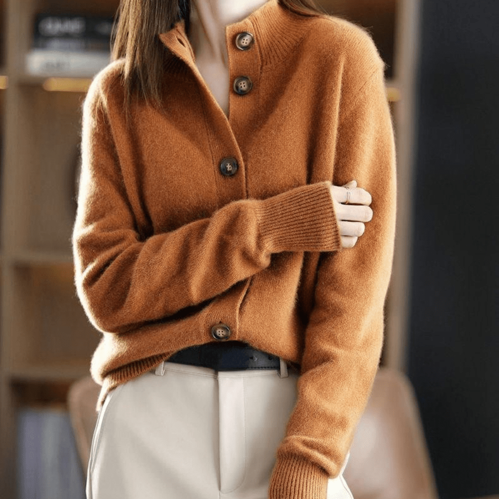 Yanah – Elegant Premium Cardigan