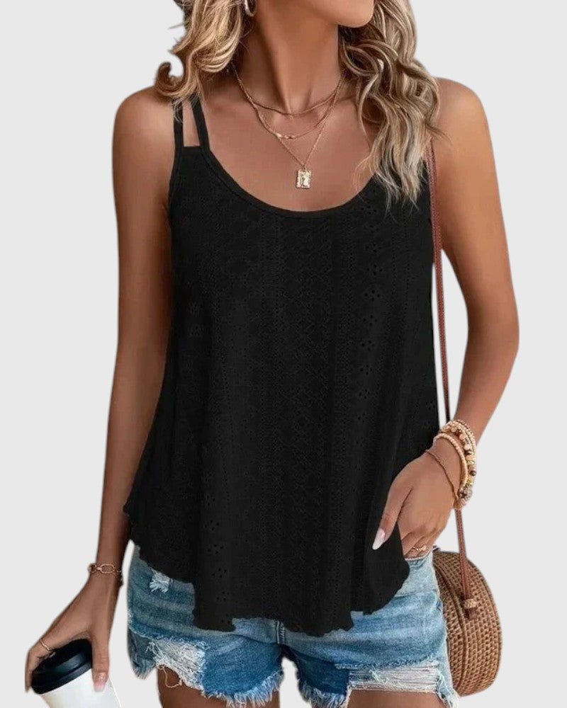 Lucie - Casual T-Shirt