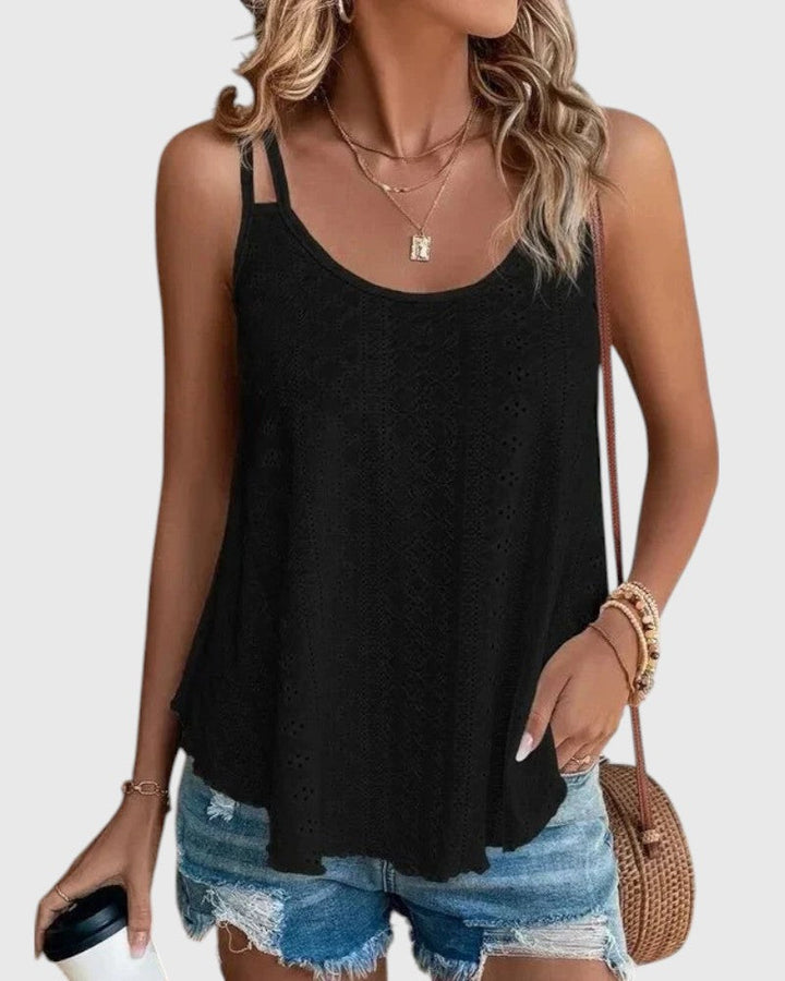 Lucie - Casual T-Shirt