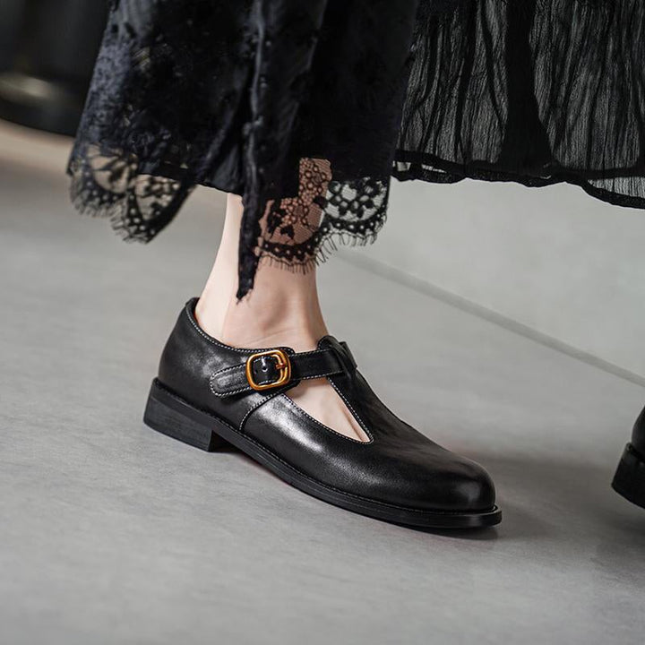 Zerline - Elegant Mary Janes Shoes for a Touch of Sophistication and Style