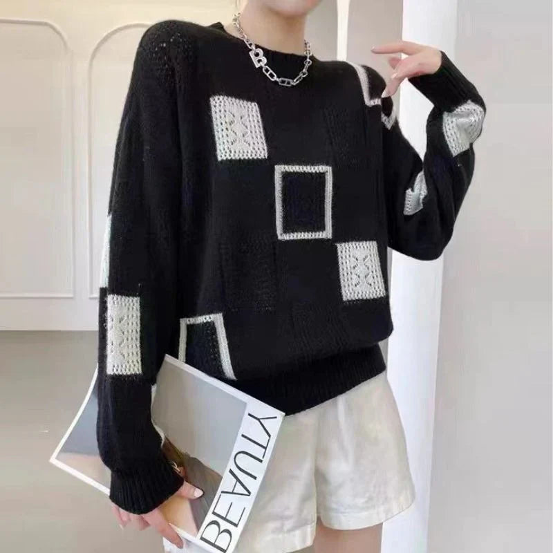 Odessa - Relaxed Geometric Sweater