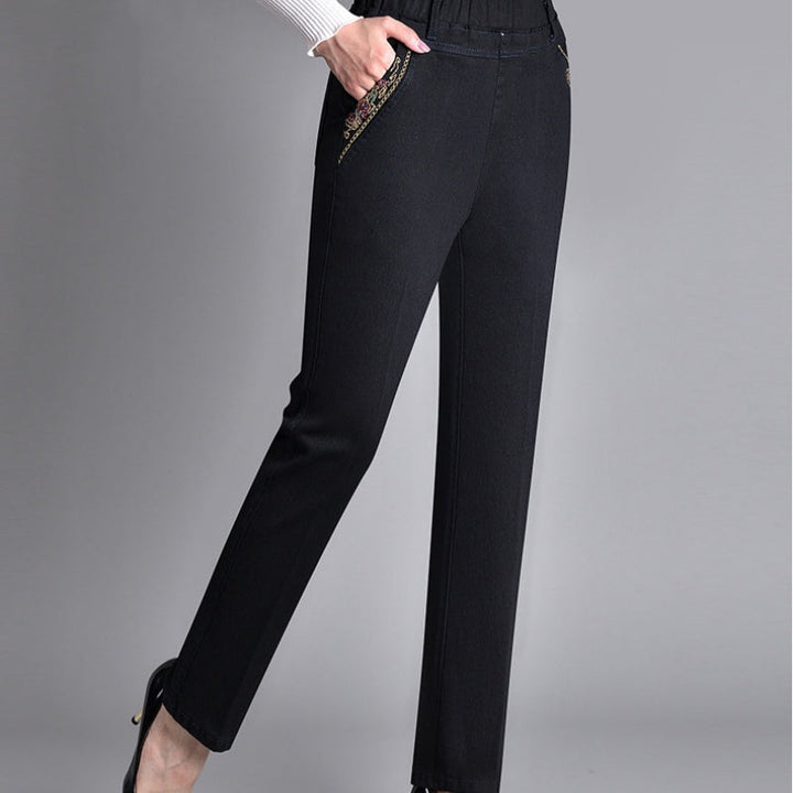Karina – Timeless Elegant Jeans