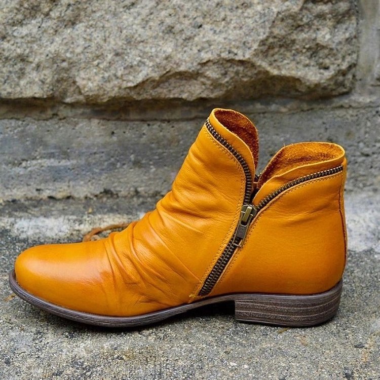 Sanne - Stylish Women's Leather Comfort Boots