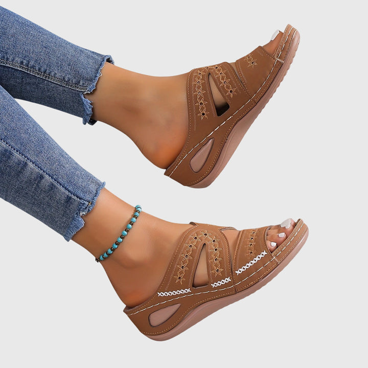 "Maria" Orthopedic Sandals