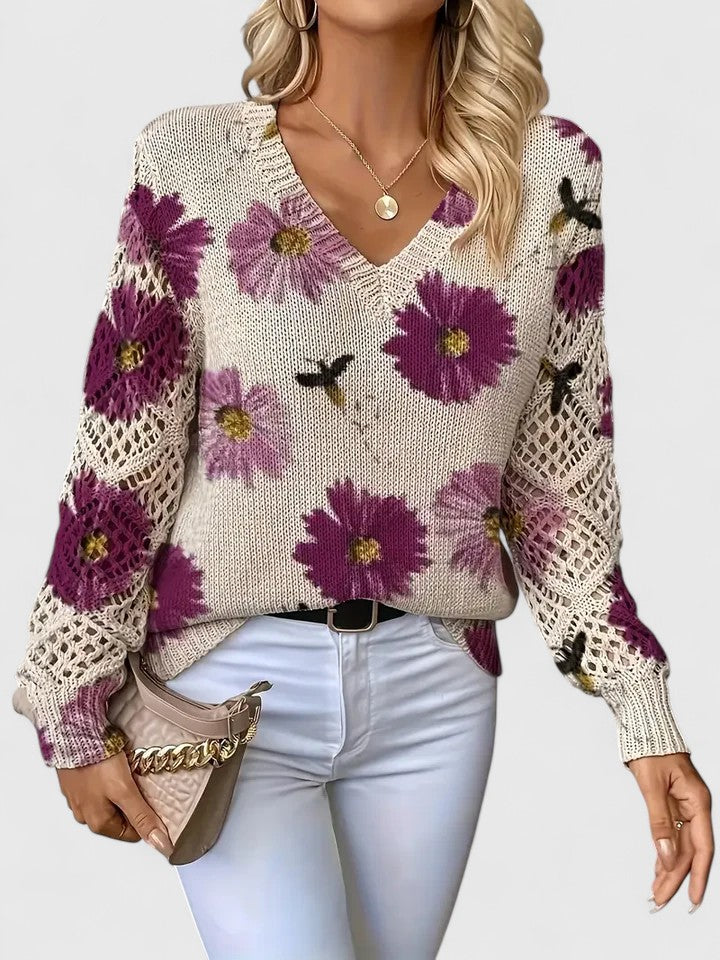 Eve – Timeless Floral Sweater