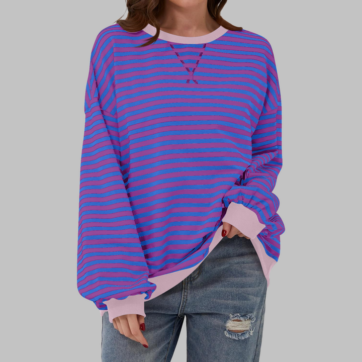 Evelyn – Trendy Striped Sweatshirt