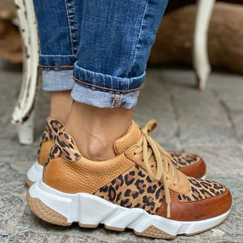 Esty – Chic Comfort Leopard Sneakers