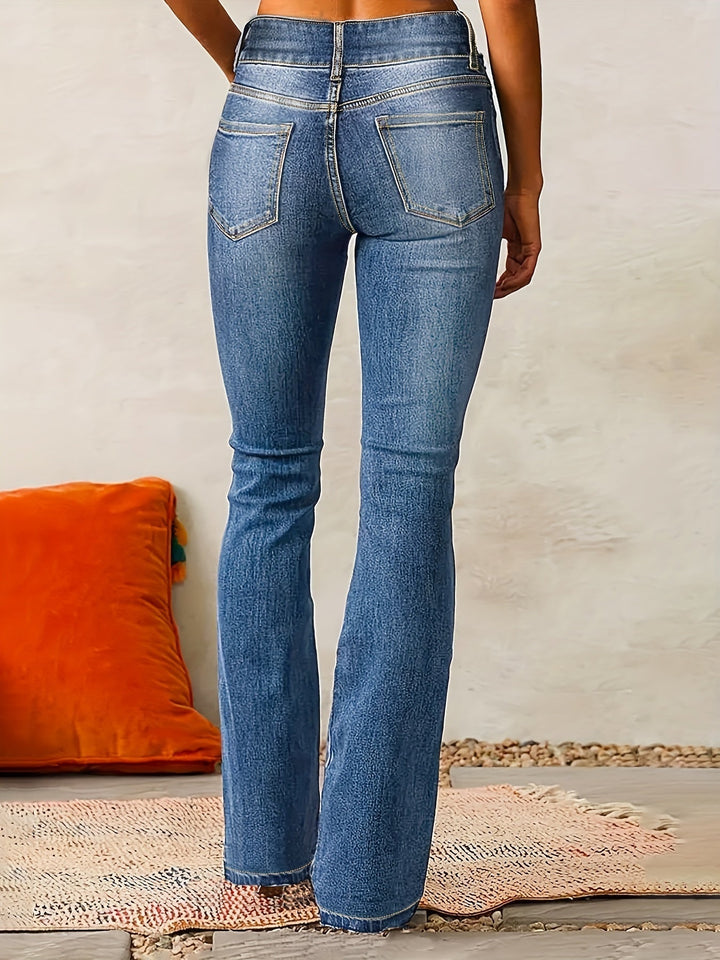 Salma – Stylish High-Rise Flared Jeans