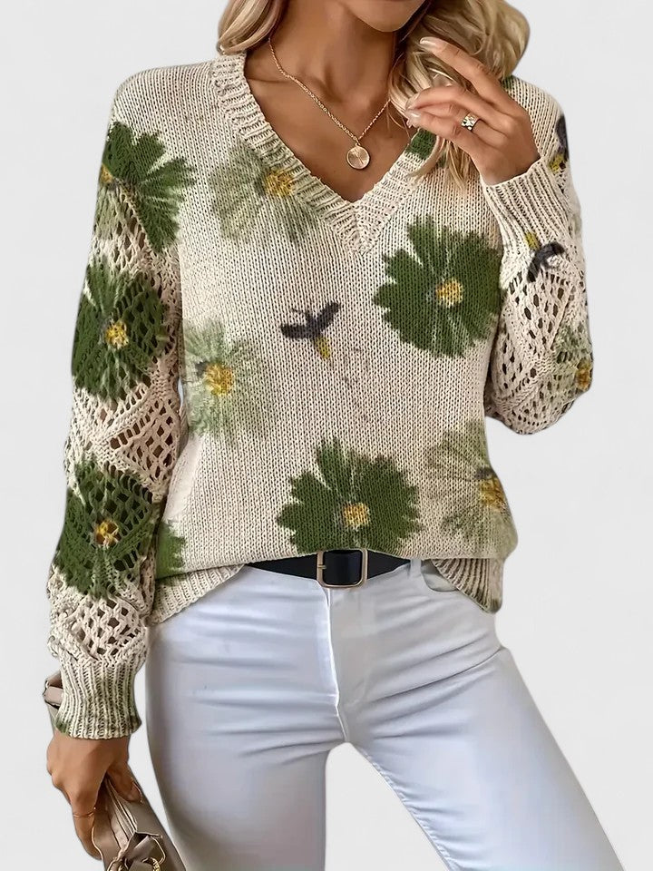 Eve – Timeless Floral Sweater
