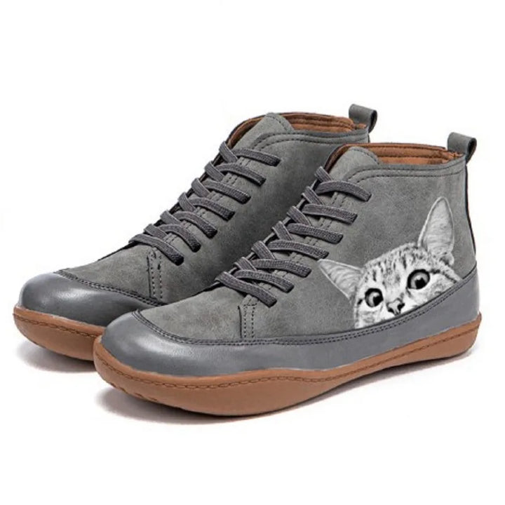 Myla – Stylish Cat-Inspired Boots
