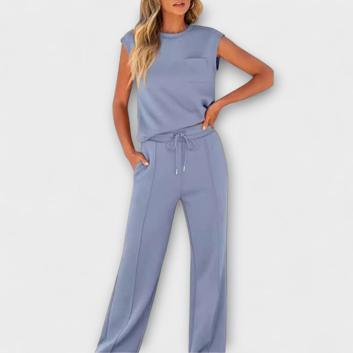 Natasha – Sleeveless Chic Set