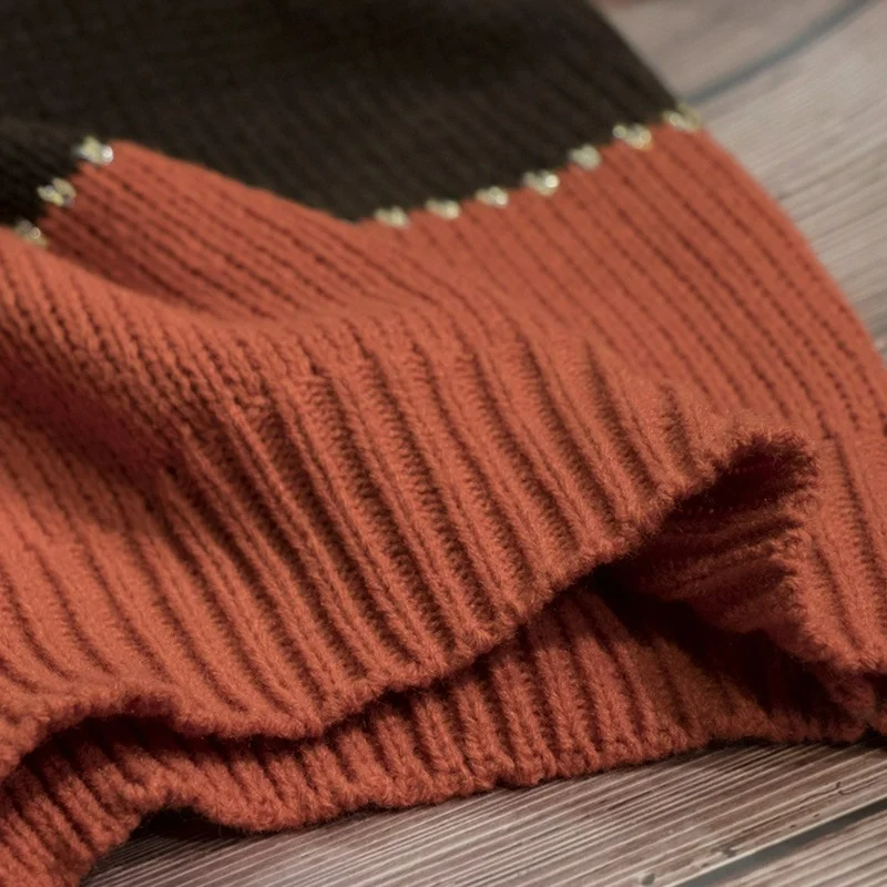 Elisa - Retro-Chic Knit Sweater