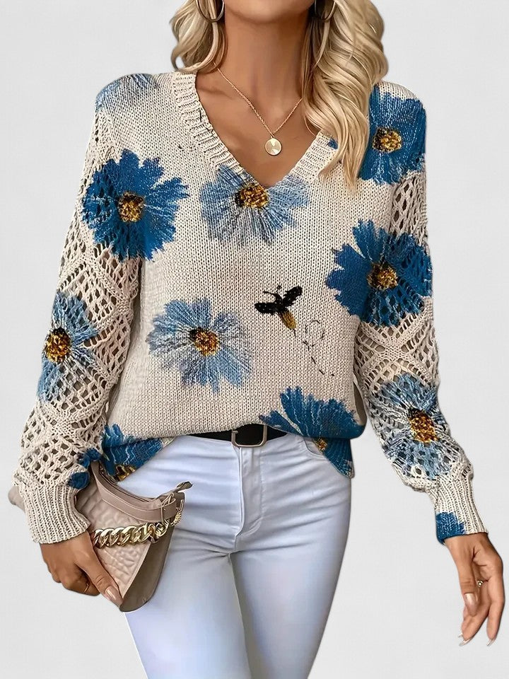 Eve – Timeless Floral Sweater