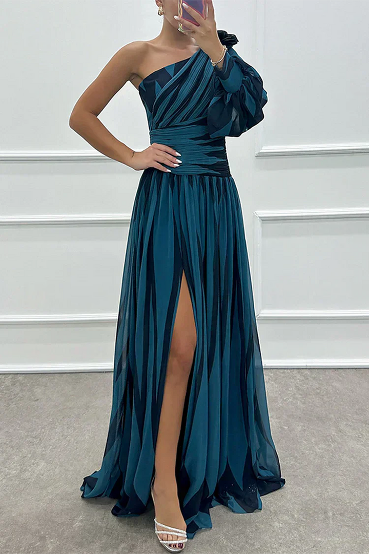 Shiloh - Elegant one-shoulder striped long dress