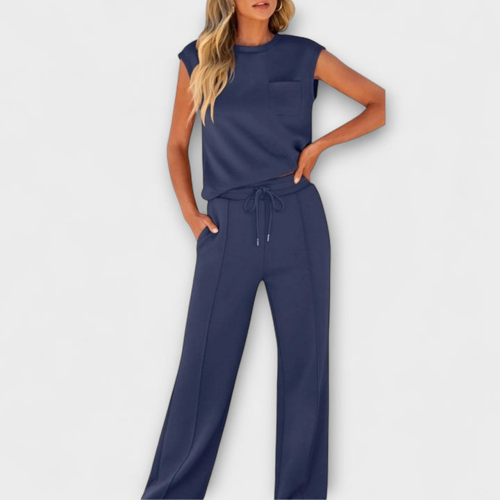 Natasha – Sleeveless Chic Set