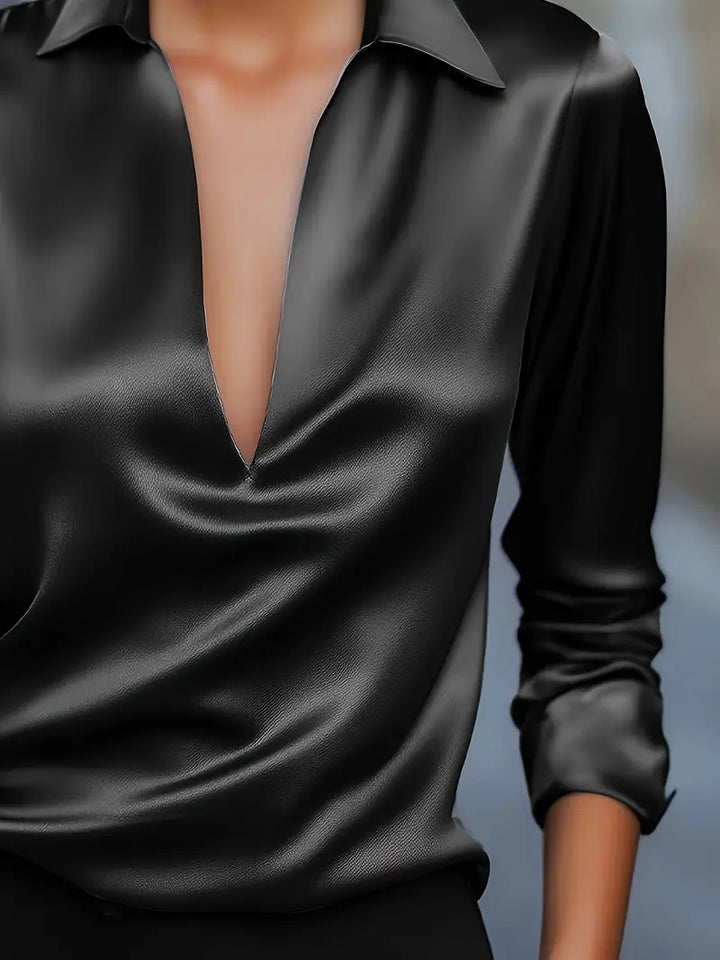 Lilli – Timeless Shine Blouse