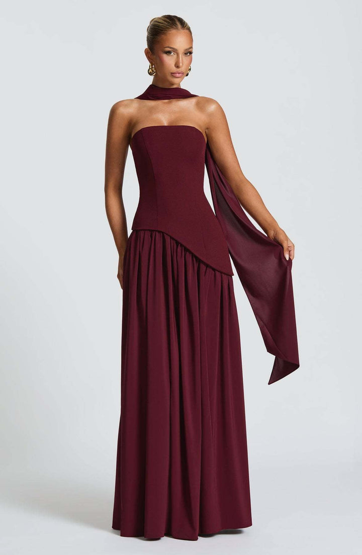 Fritzi – Timeless Maxi Dress