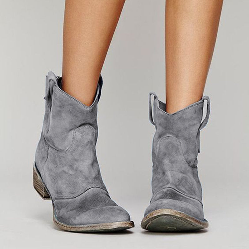 Karlina – Elegant Ankle Boots