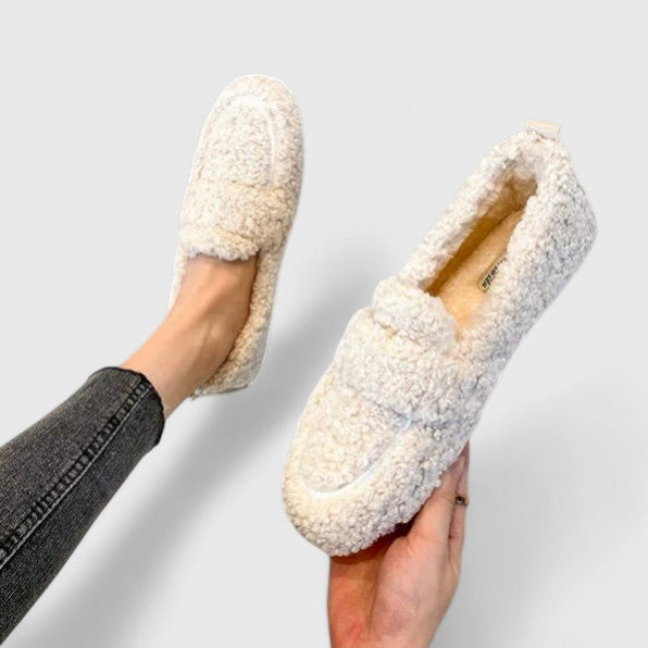 Frida – Elegant Warm Loafer