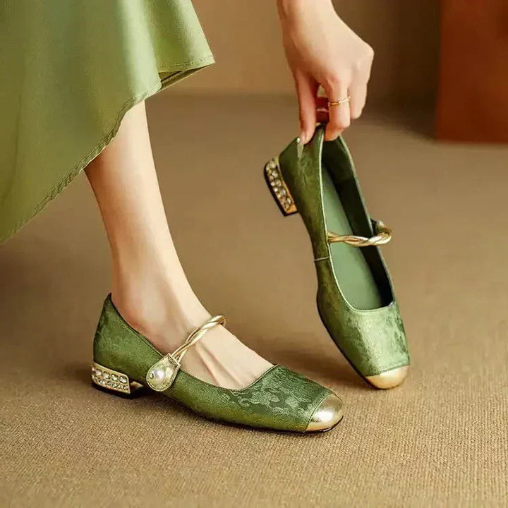 Zita - Leather Mary Janes - Comfort and Style for Every Occasion
