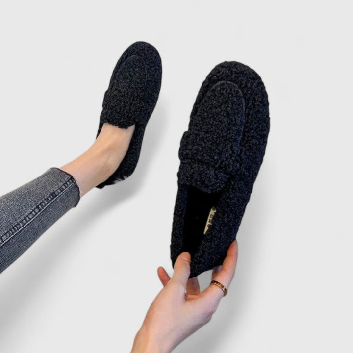 Frida – Elegant Warm Loafer
