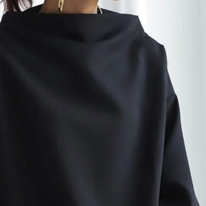 Meena – Elegant High-Neck Sweater