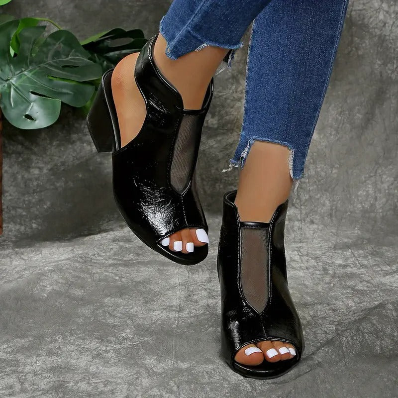 Roselyn – Women’s Roman Style Slide Sandals