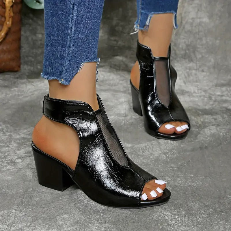 Roselyn – Women’s Roman Style Slide Sandals