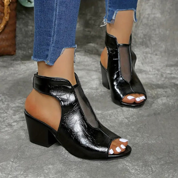 Roselyn – Women’s Roman Style Slide Sandals