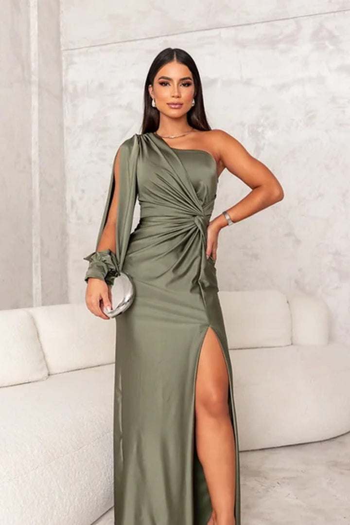 Keira – Elegant Maxi Dress