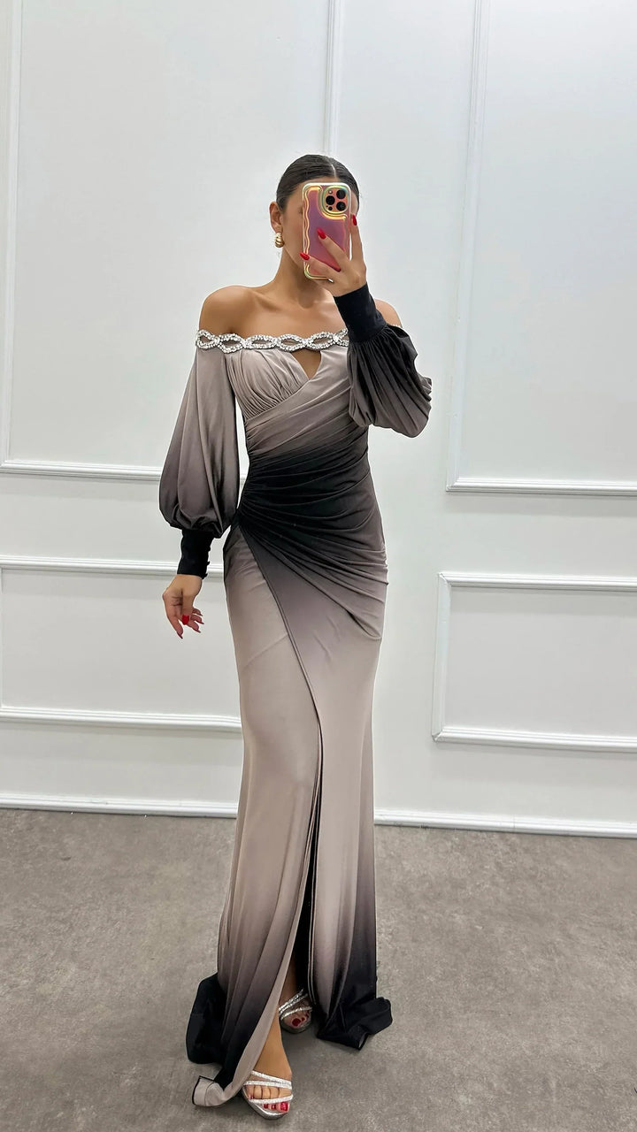 Delia - Off-Shoulder Dress