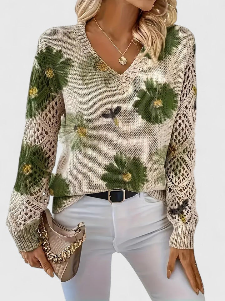 Eve – Timeless Floral Sweater
