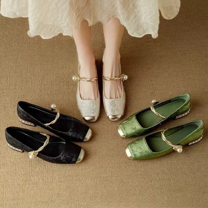 Zita - Leather Mary Janes - Comfort and Style for Every Occasion