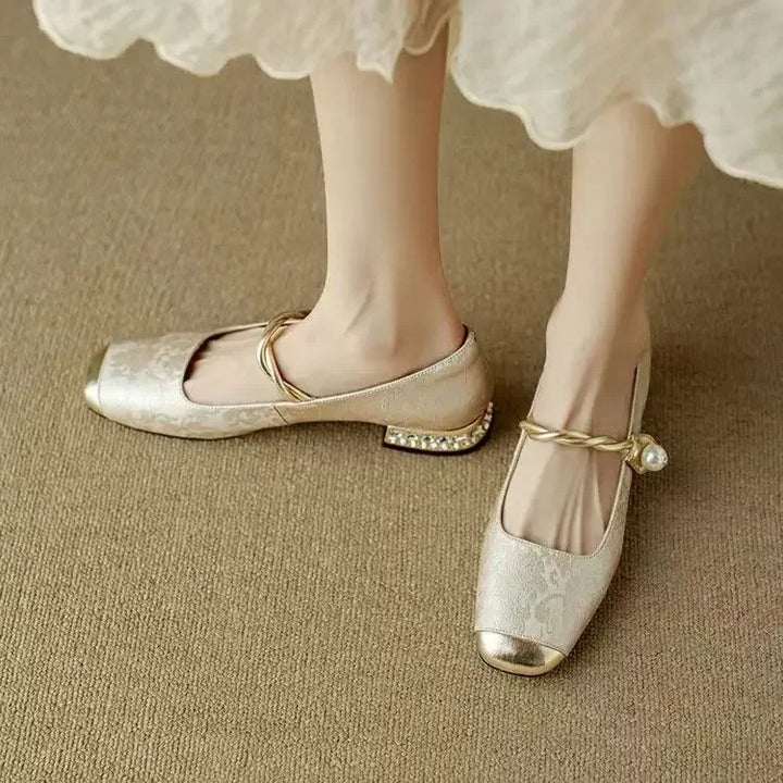 Zita - Leather Mary Janes - Comfort and Style for Every Occasion