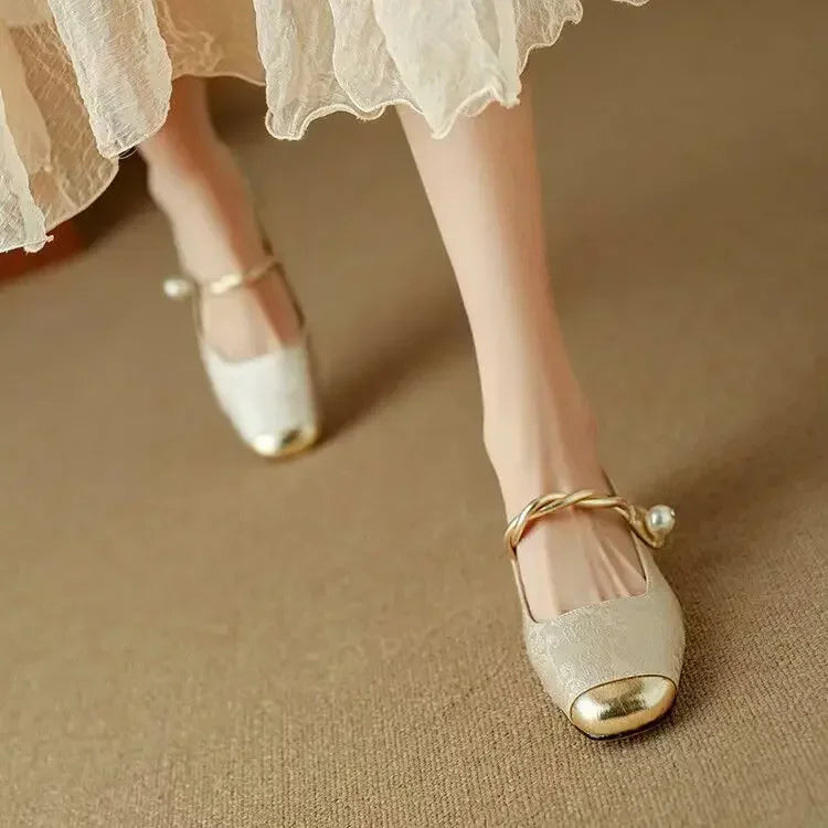 Zita - Leather Mary Janes - Comfort and Style for Every Occasion