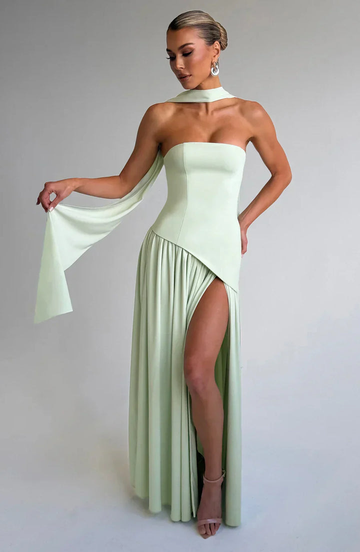 Fritzi – Timeless Maxi Dress